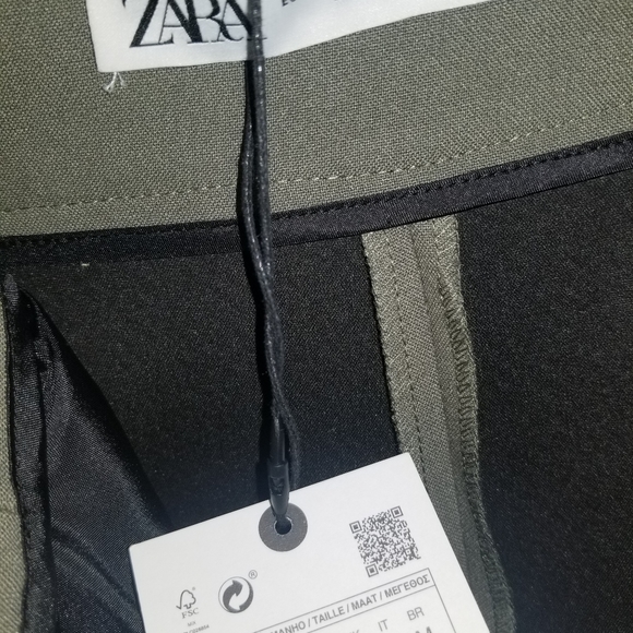 Zara Short in M Olive - Picture 7 of 8